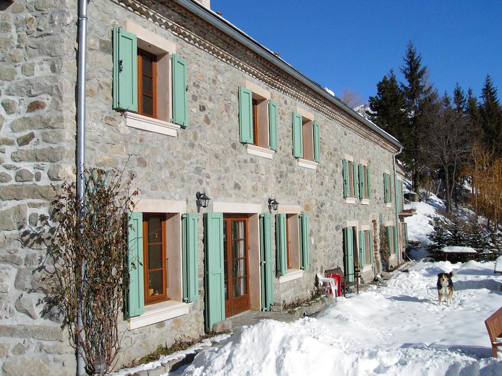 Les Chemins Verts Buissard Exterior foto